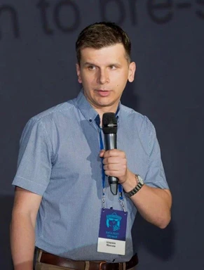 Максим