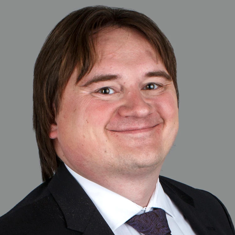 Александр Сафонов