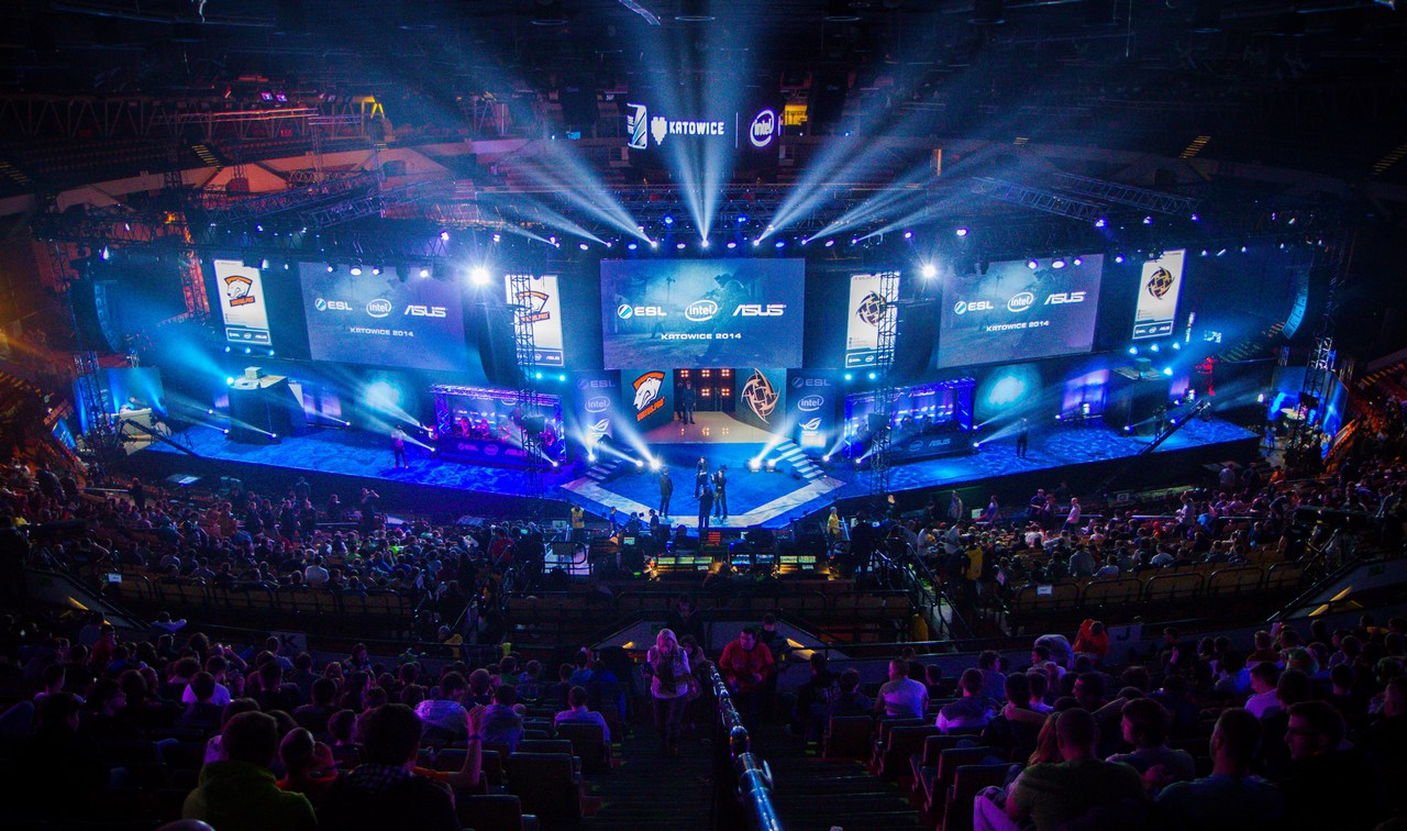 A large-scale esports event. Photo credit: Jakob Wells/Wikimedia Commons