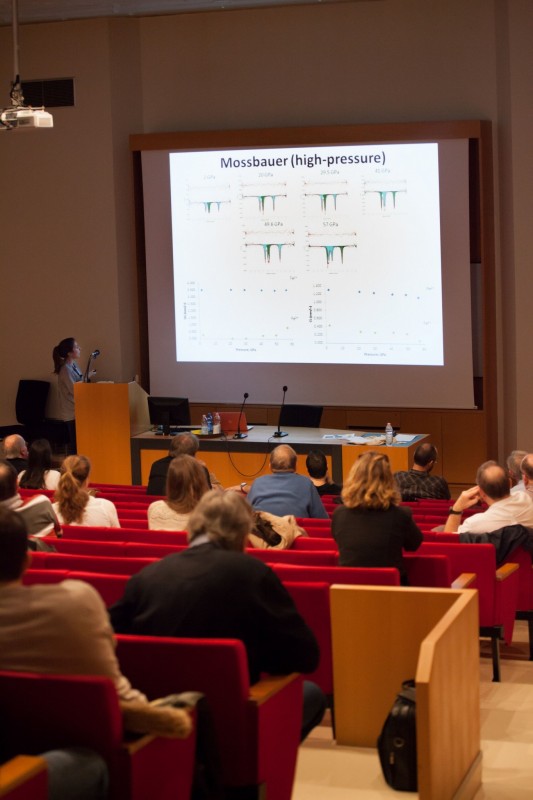 Ismailova delivering a presentation on the International Diamond School at Bressanone-Brixen, Italy. Photo: Leyla Ismailova // Skoltech.