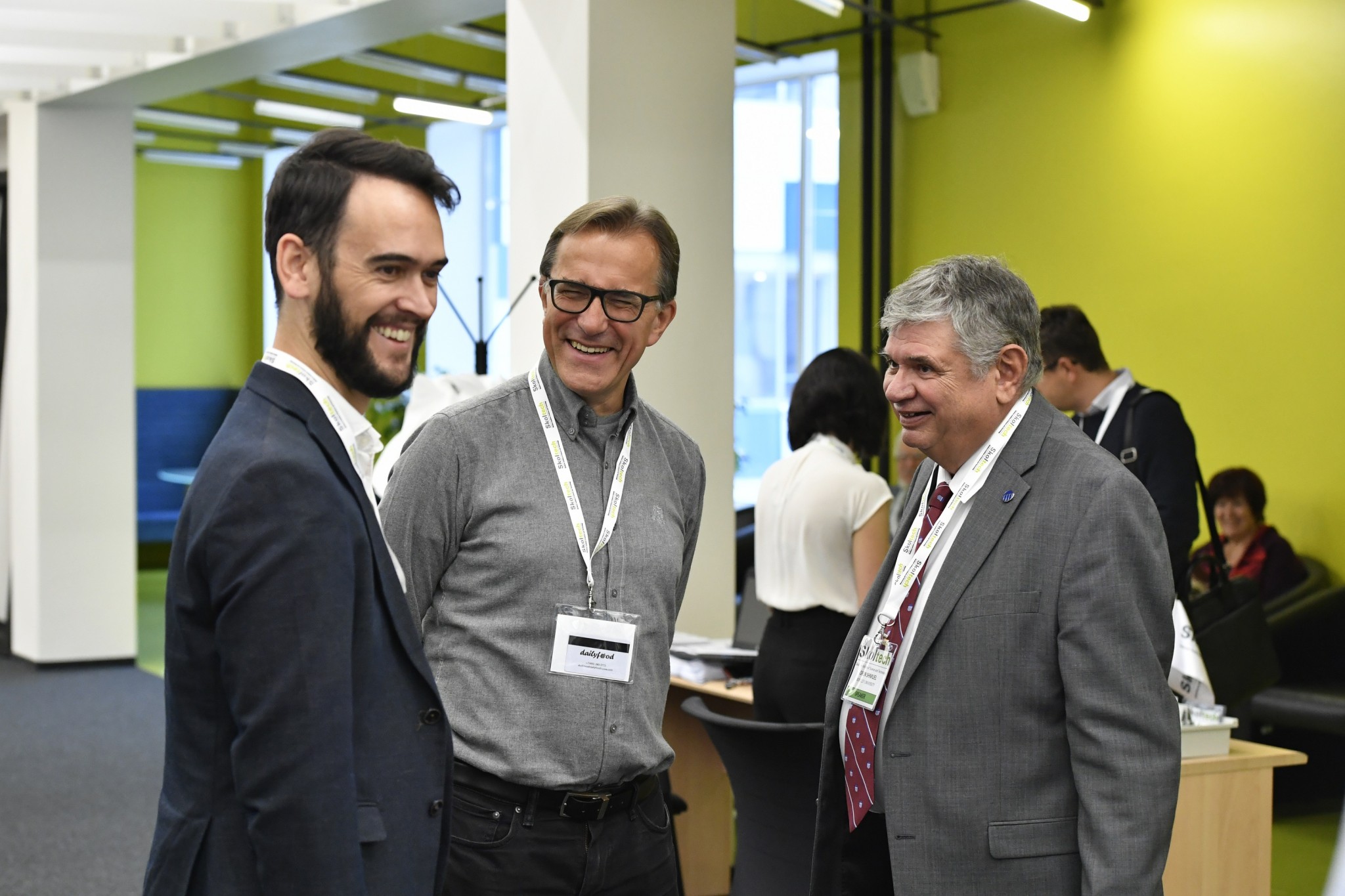 Professors David Pozo and Janusz Bialek (from left) of Skoltech and Professor Shmuel Oren of UC Berkeley (right) share a laugh. Photo: Skoltech.