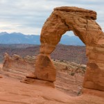 A natural arch located in Utah's Arches Natural Park. Photo: Mlcreech // Wikimedia Commons.