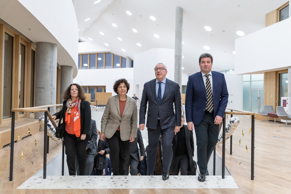 Ambassador of the French Republic to Russia, Sylvie Bermann France’s Minister of Higher Education, Research and Innovation, Frédérique Vidal, President of Skoltech, Alexander Kuleshov, Vice President for Communications and Community Development, Alexey Sitnikov
