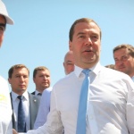 Russian Prime Minister Dmitry Medvedev meets and greets Skoltech president Ed Crawley and students