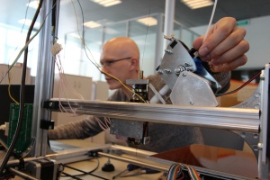 Researchers propose to utilize industrial scale 3-D printing (also called additive manufacturing) in various areas of applicable research such as engineering and biomedicine technology. Photo: Ilan Goren