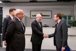 Mr. Emmanuel Macron, Minister of Economy, Industry and Digital Affairs of the French Republic, shaking hands with the President of the Skolkovo Foundation, Victor Vexelberg.